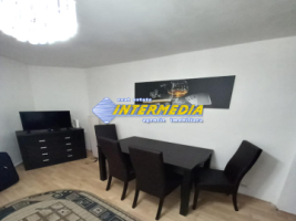 chirie-garsoniera-28-mp-spatioasa-vedere-panoramica-cetate-m-uri-bulevard-mobilata-utilata-complet-0