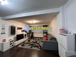 apartament-2-camere-i-55-mp-i-cetate-i-loc-de-parcare-0