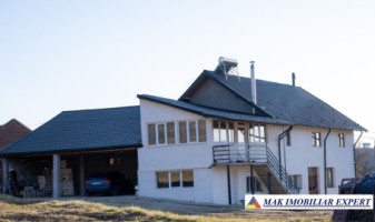 vila-6-camere-teren-3480-mp-in-piatra-stoenesti-arges-3