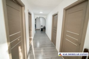 vila-6-camere-teren-3480-mp-in-piatra-stoenesti-arges-31