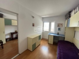 apartament-3-camere-zona-bucovina-etaj-1-vizionare-on-line-4