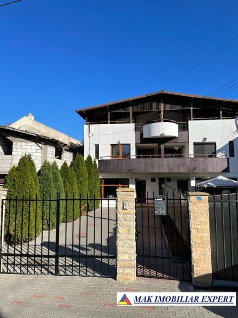 vila-6-camere-teren-210-mp-de-vanzare-in-ovidiu-sud-constanta-ideala-pentru-familie