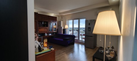 cosmopolis-ap-2-camere-decomandat-bucatarie-inchisa-balcon-15-mp