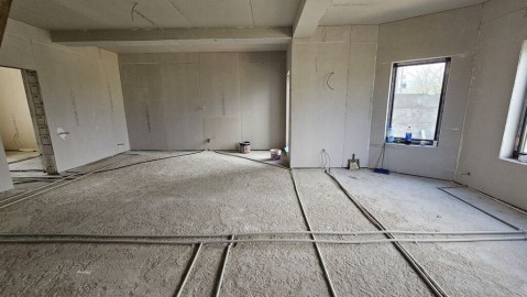 targsoru-nou-vila-pm-6-camere-2024-la-gri-159000-euro