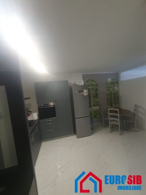 apartament-cu-2-camere-decomandat-in-sibiu-zona-dna-stanca