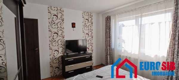apartament-3-camere-decomandate-si-pivnita-in-sibiu-v-aaron
