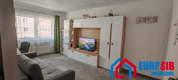 apartament-3-camere-decomandate-si-pivnita-in-sibiu-v-aaron