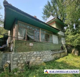 vand-casa-3-camere-teren-3667-ha-intra-extravilan-in-fundata-brasov
