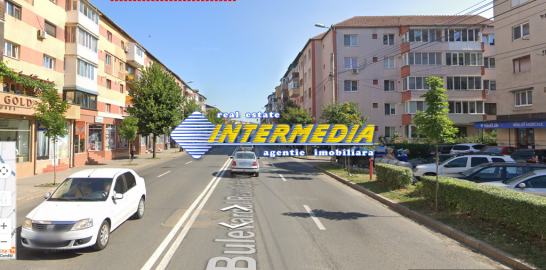 spatiu-comercial-30-mp-cetate-cu-vad-pietonal-intens-finisat