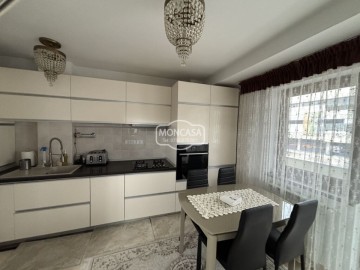 apartament-3-camere-zona-centrala-bloc-nou-etaj-1