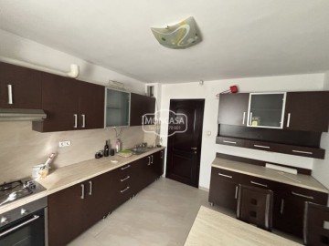 ideal-pentru-sediu-firma-salon-3-camere-parter-primaverii