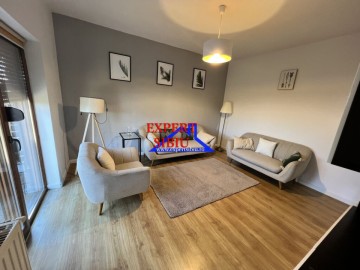 inchiriez-casa-3-camere-decomandate-tip-duplex-calea-cisnadiei