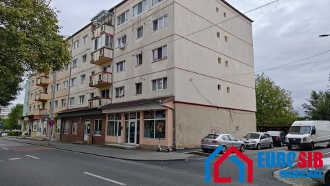 apartament-3-camere-decomandate-2-bai-in-sibiu-ciresica