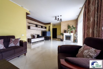 vila-de-locuit-situata-in-busteni-arhitectura-montana