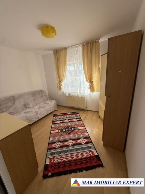 mai-2027-apartament-3-cam-de-inchiriat-et-1-visoi-campulung-muscel-ag