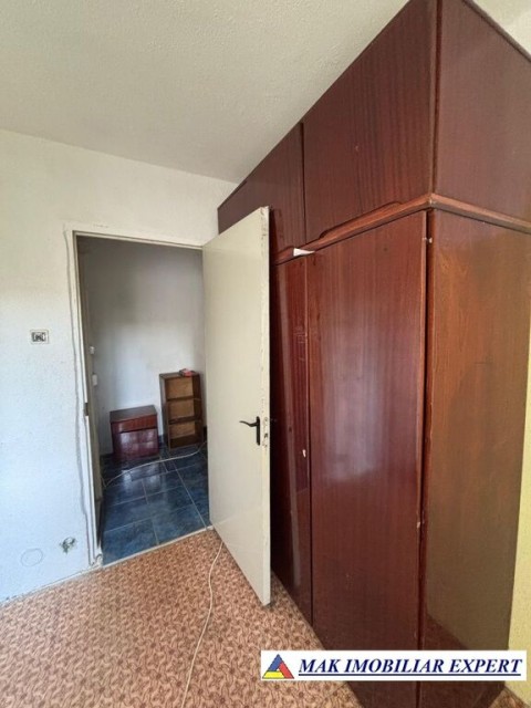 xxxx-vand-apartament-2-camere-cf-1-et-1-in-grui-campulung-arges