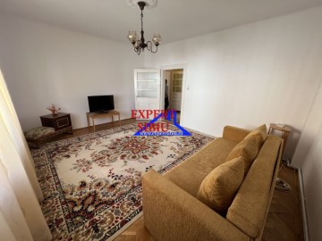 casa-de-inchiriat-cu-garaj-cartier-resita-sibiu