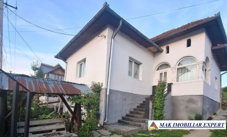 casa-3-camere-teren-2405-mp-in-mihaesti-vacarea-arges