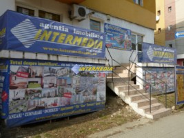 casa-de-vanzare-cu-spatiu-comercial-de-150mp