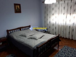 apartament-3-camere-de-vanzare-cetate-2