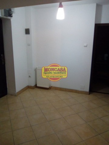 apartament-4-camere-zona-primaverii-bcr-14