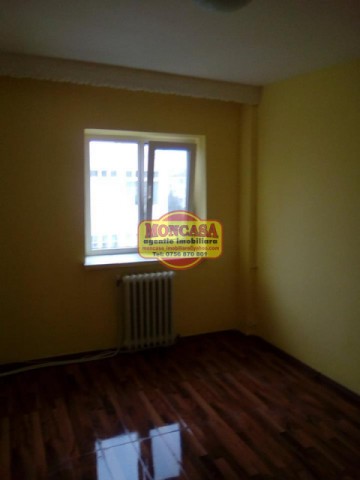 apartament-4-camere-zona-primaverii-bcr-17