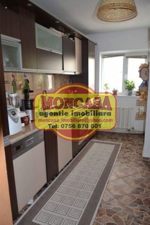 apartament-4-camere-zona-capat-1-0