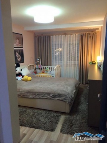 apartament-cu-2-camere-zona-rfn-3