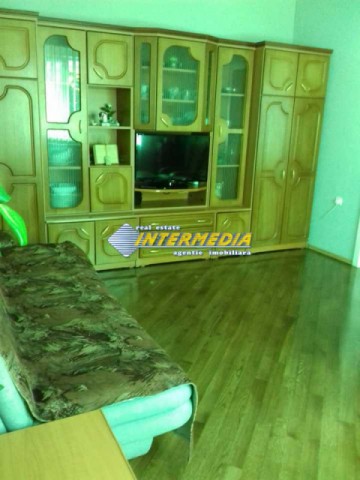 casa-pm-2-corpuri-cladire-cu-300-mp-teren-in-alba-iulia-zona-centrala-4
