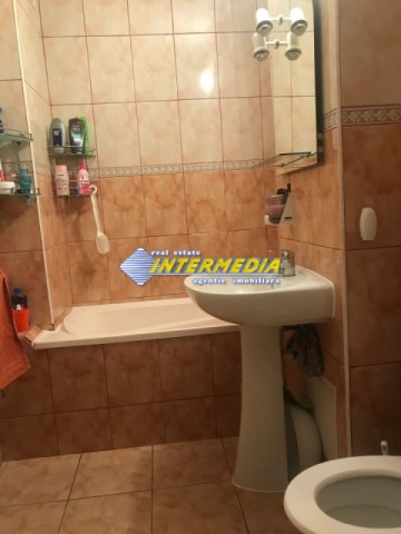 apartament-4-camere-de-vanzare-etaj-1-finisat-3