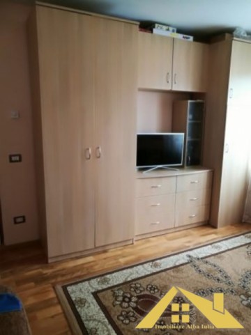 apartament-2-camere-zona-cetate-etaj-4