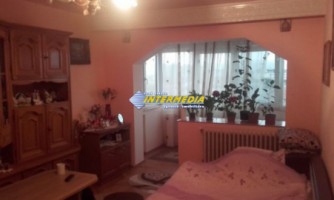 apartament-2-camere-decomandat-de-vanzare-cetate-3