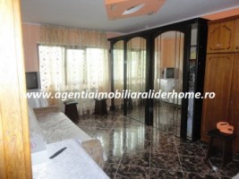 apartament-2-camere-decomandat-zona-bazar