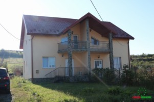 casa-tip-duplexde-vanzarein-sura-marejudsibiu-0