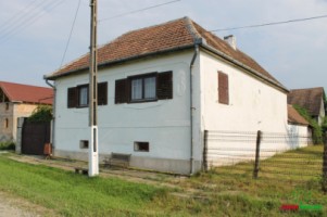 casa-de-vanzarela-schimb-in-localitatea-marpod-judetul-sibiu-3