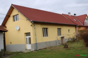 casa-deosebita-de-vanzare-in-comuna-carta-jud-sibiu-5