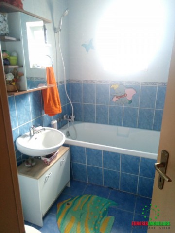 apartament-2-camere-mobilat-de-vanzare-in-sibiu-zona-ciresica-4