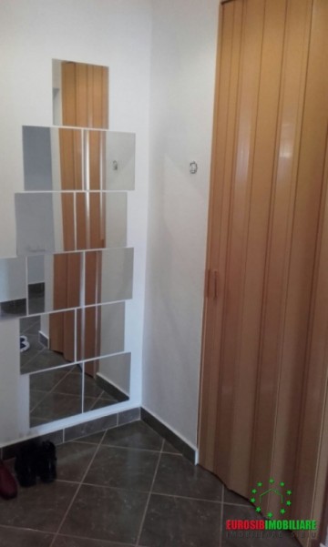 apartament-3-camere-decomandat-de-vanzare-in-ocna-sibiului-zona-centrala-8