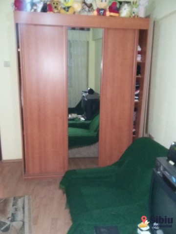 apartament-3-camere-74-mp-utili-si-10-mp-balcon-de-vanzare-in-zona-alba-iulia-turnisor-12