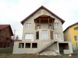 casa-5-camere-de-vanzare-in-cisnadie