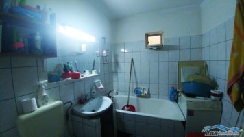 apartament-cu-2-camere-zona-liana-7