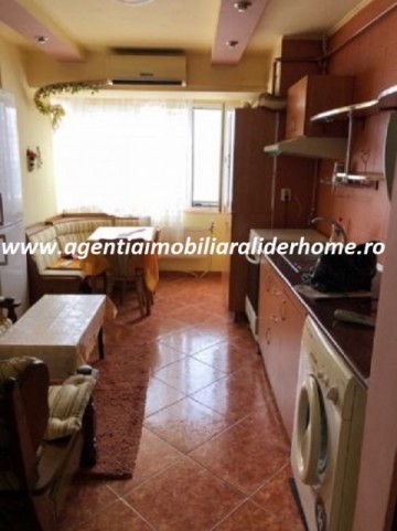 apartament-2-camere-decomandat-zona-ultracentrala-0