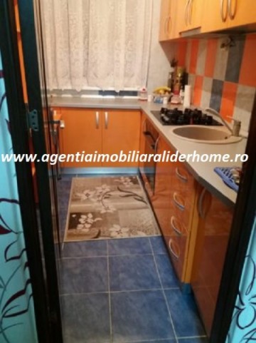 apartament-3-camere-decomandat-zona-carrefour-4