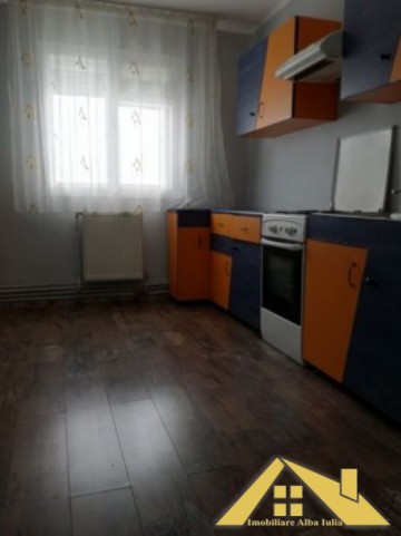 apartament-2-camere-zona-ampoi-1-0