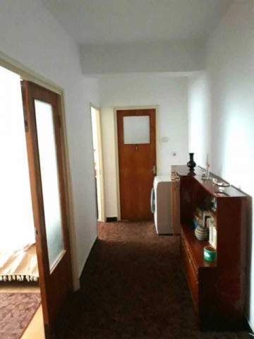 inchiriez-apartament-3-camere-centru-2