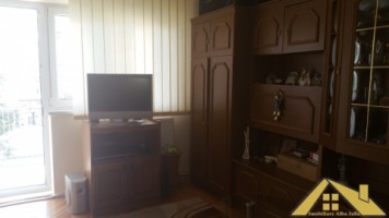 apartament-2-camere-decomandate-in-cetate-1