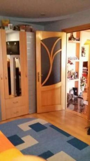 vand-apartament-4-camere-decomandat-zona-mall-7