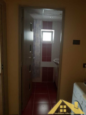 apartament-2-camere-cu-balcon-cetate-4