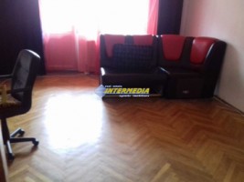 apartament-3-camere-in-alba-iulia-zona-cetate-0