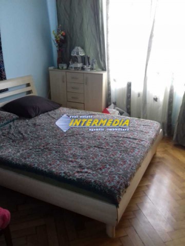 apartament-3-camere-in-alba-iulia-zona-cetate-1